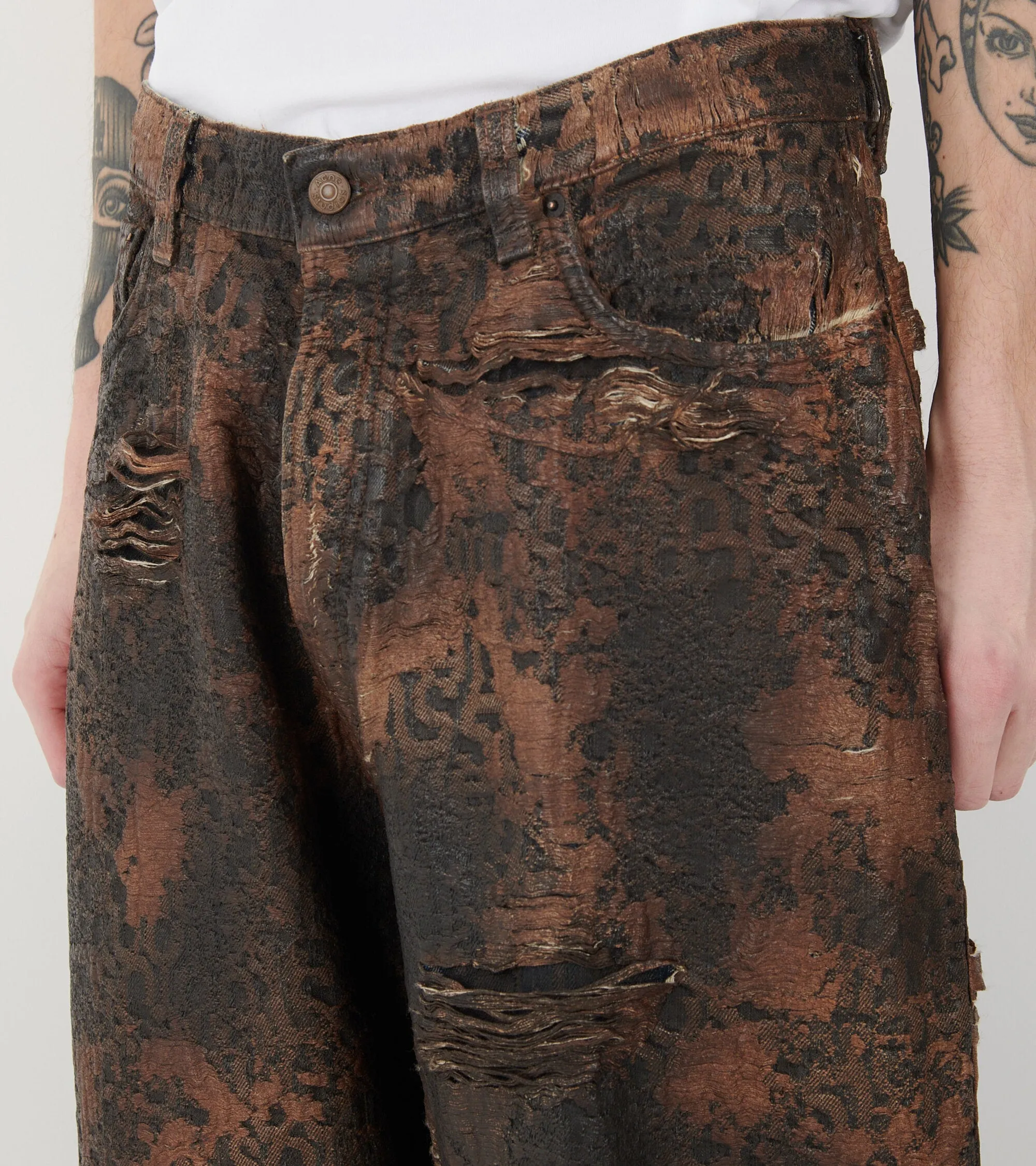 2023 Distressed Super Baggy Fit Jeans Brown