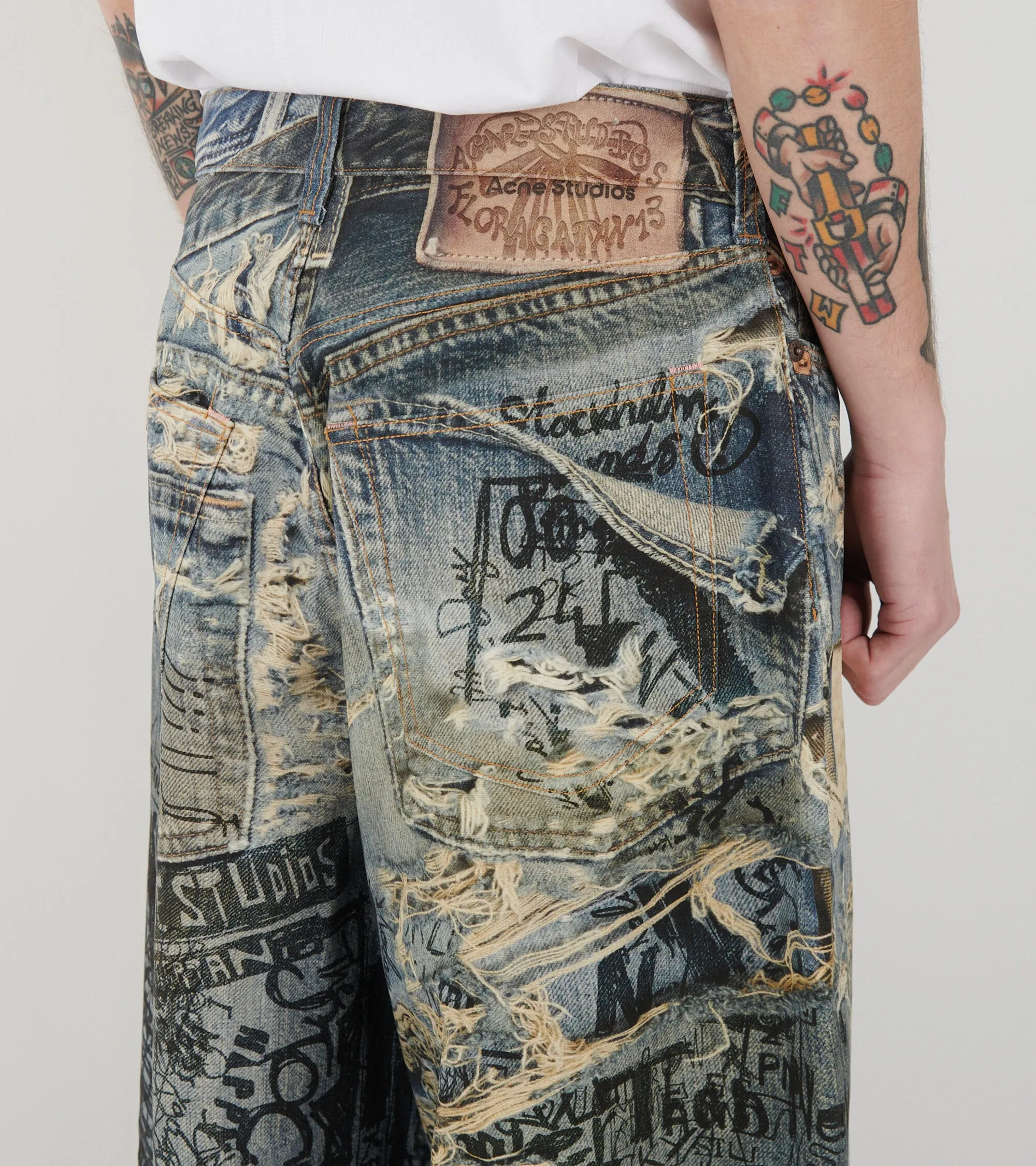 2023 Super Baggy Fit Jeans Mid Blue