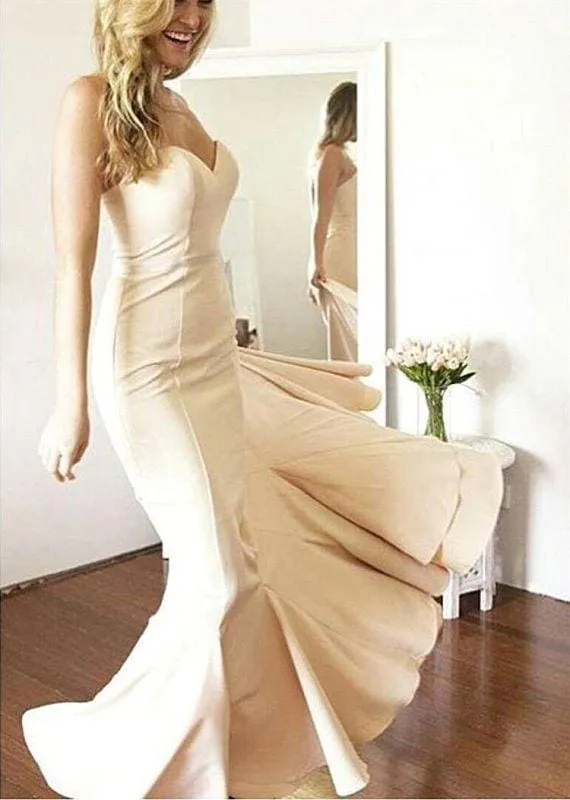 Bridelily Simple Nude Mermaid Sweetheart-Neck Sleeveless Long Prom Dresses